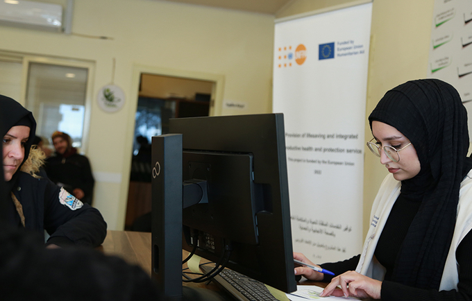 Lebanon: the EU and UNFPA step up support for women amid crisis 